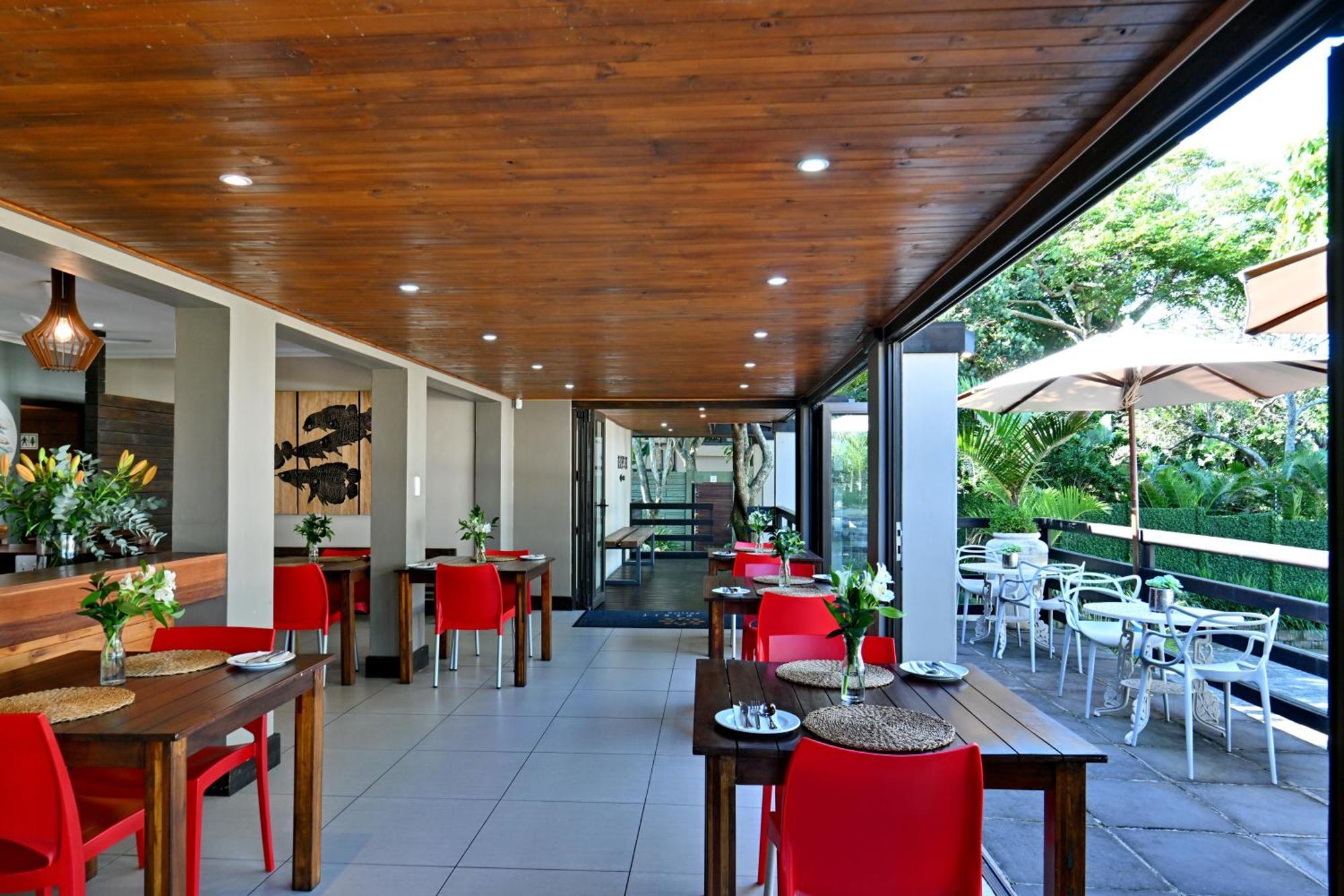 La Perle Hotel Ballito Buitenkant foto